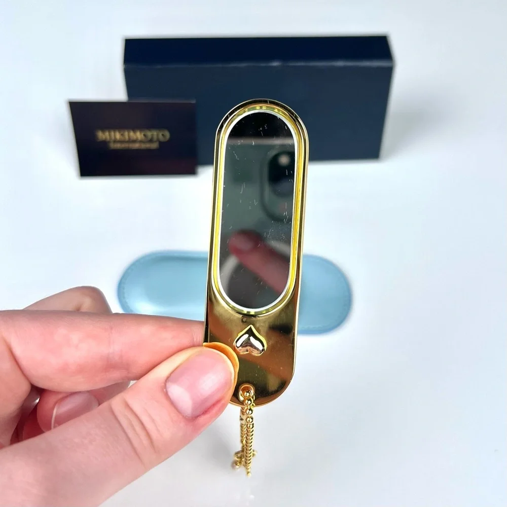 Authentic MIKIMOTO International gold tone metal small mirror with real pearl - Picture 4 of 6